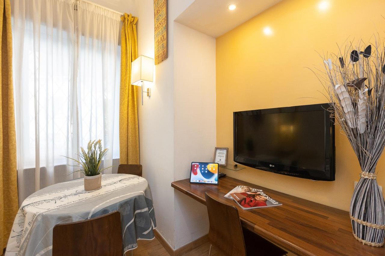 Internouno Hotel Rome Exterior photo
