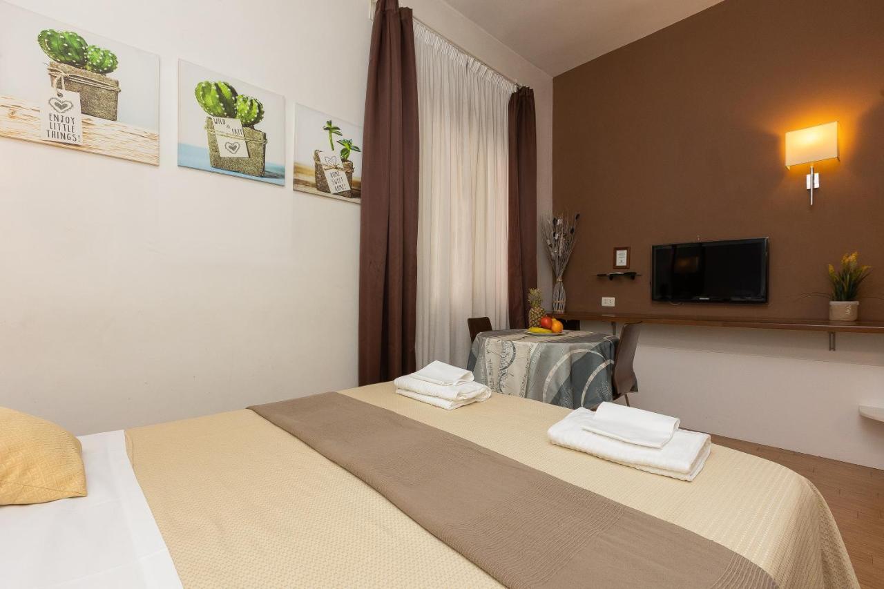 Internouno Hotel Rome Exterior photo
